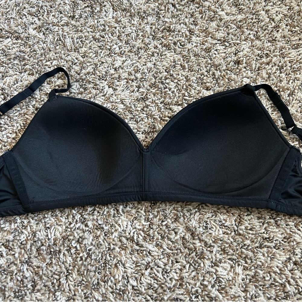 NWOT kindly Wireless Bra - Picture 4 of 15
